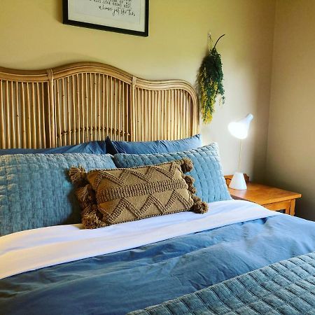 Red Ceder Cottage - Great Ocean Road - พอร์ตแคมป์เบลล์ ภายนอก รูปภาพ