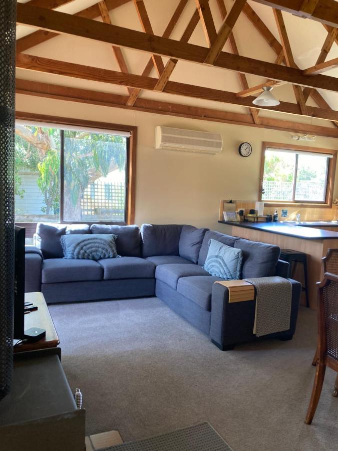 Red Ceder Cottage - Great Ocean Road - พอร์ตแคมป์เบลล์ ภายนอก รูปภาพ